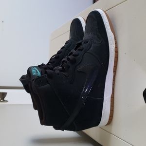 Size 9 Nike Women’s Dunk Sky Hi Essential Black  644877 011 Wedge Sneakers